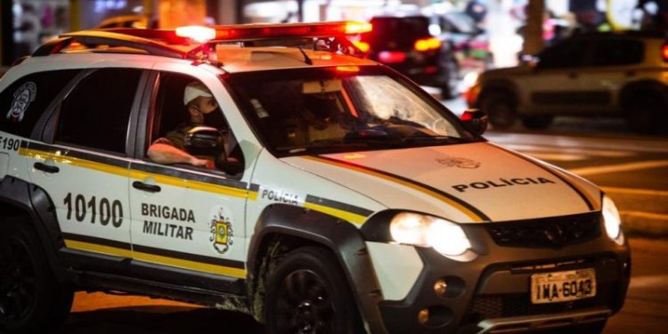 Erechim: Homem é preso após furtar corrente de ouro em Erechim