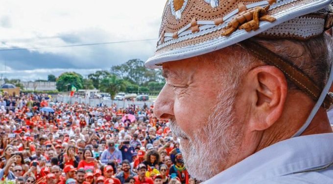 PT oficializa a candidatura de Lula à Presidência da República