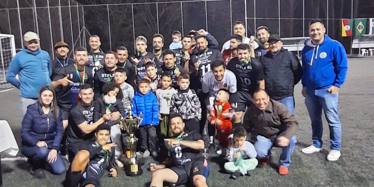 Stiflers vence campeonato municipal de futebol sete