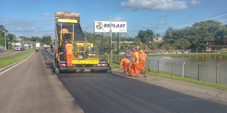 EGR alerta motoristas para obras e serviços em 15 rodovias nesta semana