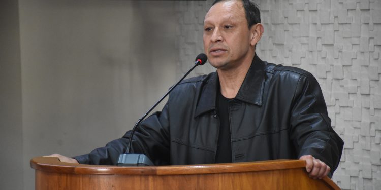 Vereador Serginho solicita a criação de programa de cisternas para agricultores que sofreram com a estiagem