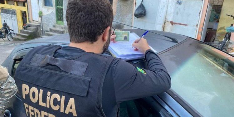 Líder de milícia no Rio de Janeiro é preso pela Polícia Federal em hotel de luxo na Serra Gaúcha
