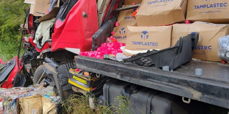 Motorista morre em acidente na BR 153 próximo ao trevo de Coronel Teixeira