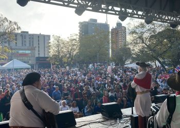 Desfile temático e show de Mano Lima marcam encerramento dos festejos Farroupilha 2022 em Erechim