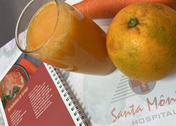 Programa Mesa Brasil leva oficina de culinária ao Hospital Santa Mônica, em Erechim