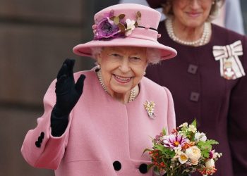 Rainha Elizabeth II morre aos 96 anos
