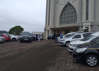 Amigos e colegas prestam últimas homenagens a empresário morto em Barão de Cotegipe