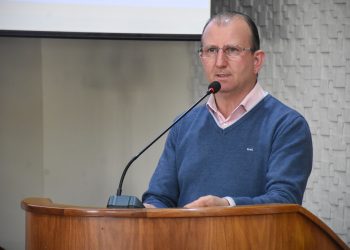 Anacleto Zanella solicita informações referentes à recuperação asfáltica de ruas nos bairros Três Vendas e Koller