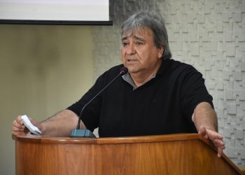 Vereador Barbosa requer informações referentes aos problemas de iluminação pública do município