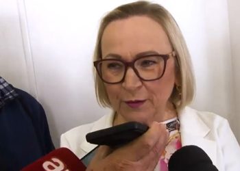 “O Hospital Santa Terezinha entrou no radar porque apresenta projetos e faz entregas a população”, afirma Secretária Estadual de Saúde