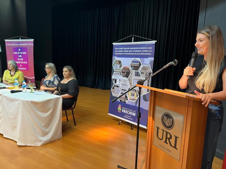 Combate à violência contra as mulheres é tema de encontro promovido pela Assistência Social
