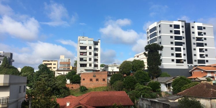 Sol predomina no RS nesta quarta-feira