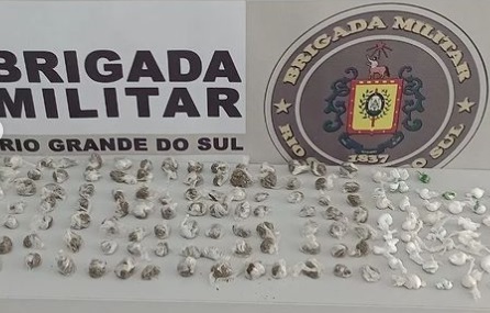 Adolescentes de 14 e 15 anos são apreendidos com maconha e cocaína nas proximidades do presídio de Erechim