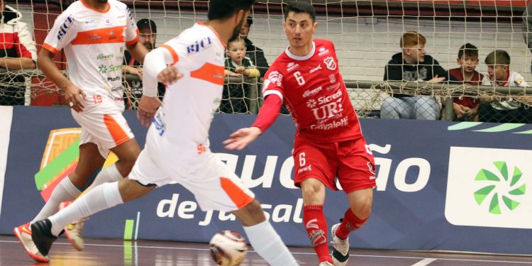 Atlântico goleia a AFUCS e vai às quartas de final do Gauchão de Futsal