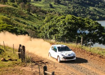 Severiano de Almeida consagra os campeões do Gaúcho de Rally