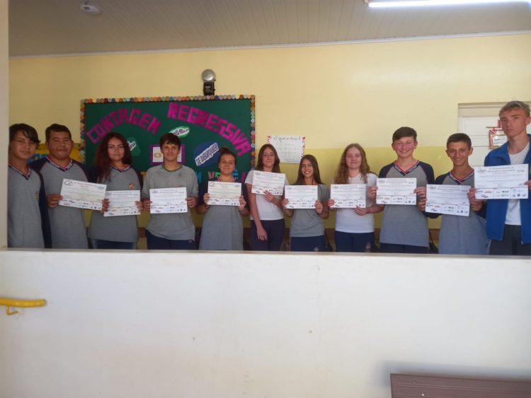 Estudantes da Escola Jaguaretê são premiados na Olimpíada de Astronomia e Astronáutica e Mostra de Foguetes
