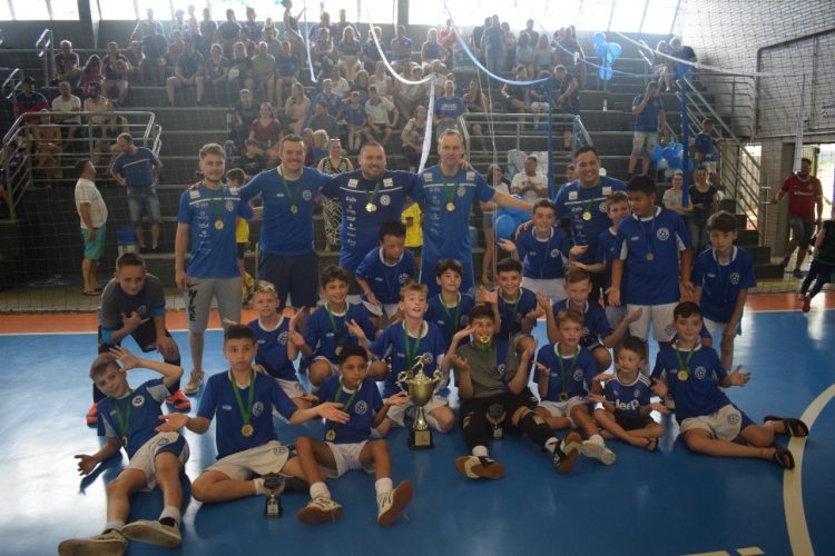 Confira os vencedores do feminino e das categorias de base da Taça Erechim de Futsal