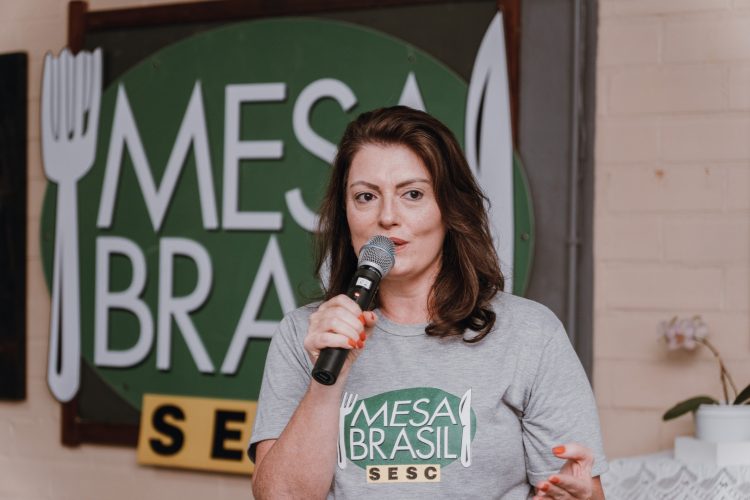 Mesa Brasil reconhece doadores e amigos da solidariedade