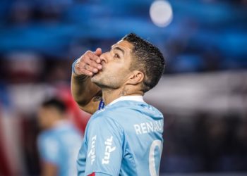 Suárez é anunciado pelo Grêmio