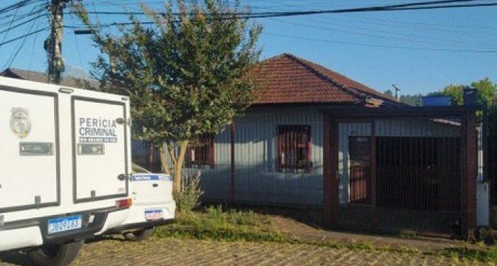 Homem mata mulher grávida com golpes de machado em Caxias