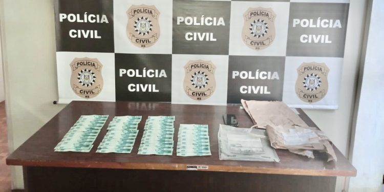 Polícia Civil apreende cédulas falsas de real em Erechim