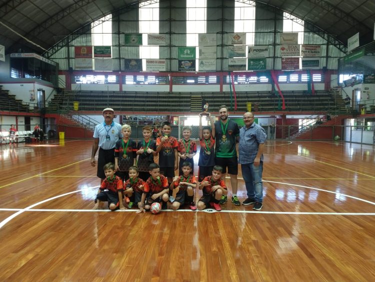 Brasileirinhos Futebol Chapecoense é campeão da Copinha de Futsal Fraldinha