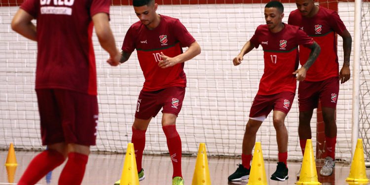 Intensidade na preparação física integra trabalhos da pré-temporada do Atlântico