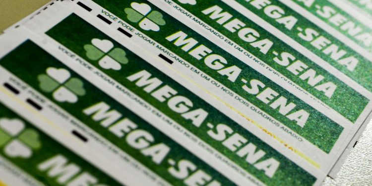 Mega-Sena pode pagar R$ 160 milhões nesta quarta