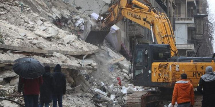 Número de mortos em terremoto na Turquia e na Síria passa de 35 mil