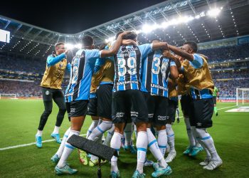 Grêmio vence clássico Gre-Nal na Arena