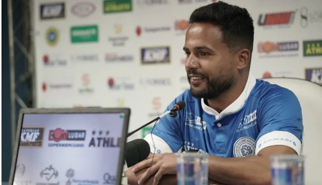 Lateral direito Ivan será apresentado hoje como novo reforço do Ypiranga