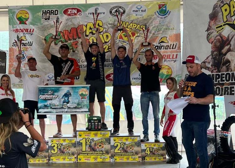 Erechim começa o Gaúcho de Enduro Regularidade no pódio