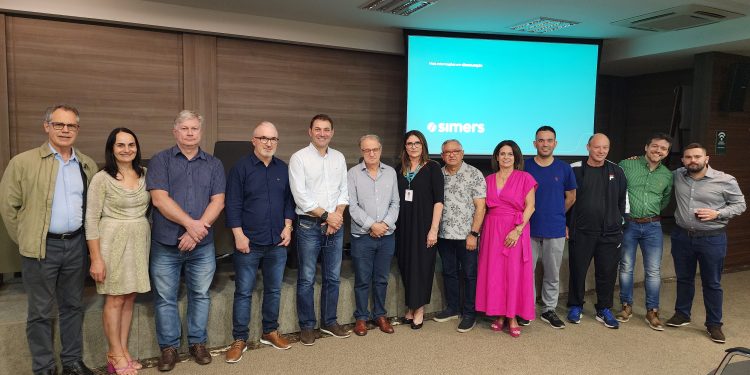 Crise no IPE: Deputado Paparico Bacchi participa da Assembleia do Sindicato dos Médicos em Erechim