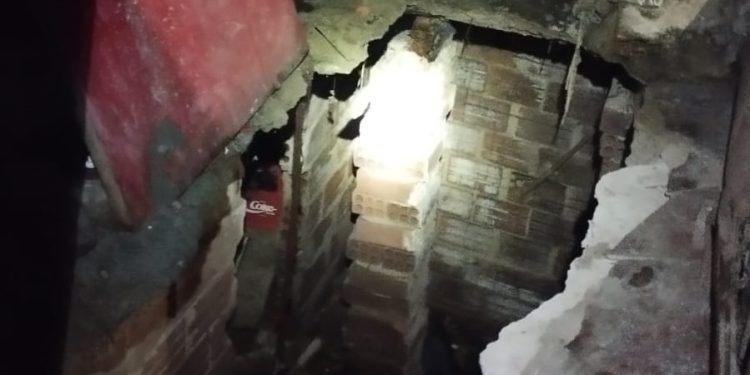 Queda de laje deixa duas pessoas feridas no bairro São Cristóvão em Erechim