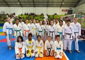 Atletas de Erechim e região se prepararam para Campeonato Brasileiro de Karatê