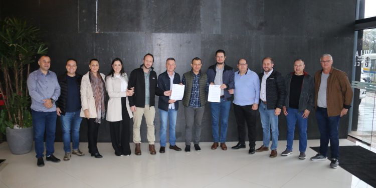 Lideranças Regionais buscam recursos para o Hospital Santa Terezinha