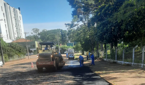 Trabalho permanente: mais 60 ruas do município recebem manutenção em abril
