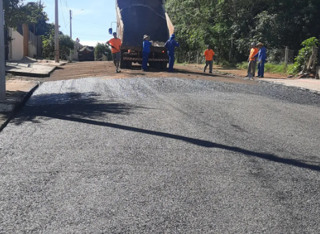 Trabalho permanente: mais 60 ruas do município recebem manutenção em abril