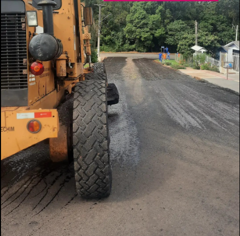 Trabalho permanente: mais 60 ruas do município recebem manutenção em abril