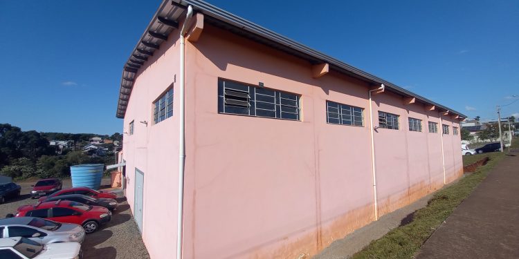 Governo mais próximo das comunidades: Meu Bairro Melhor entrega obra no bairro Copas Verdes
