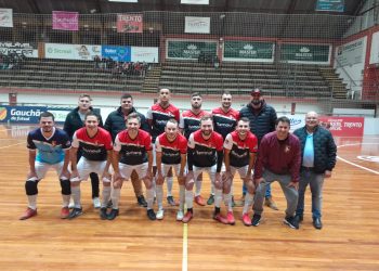 Taça Erechim de Futsal: iniciados jogos das 1ª e 2ª divisões, feminino e veterano