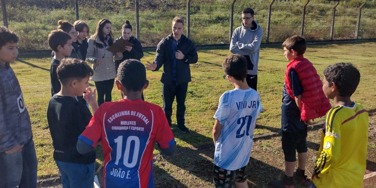 Curso de Educação Física da URI promove Festival de Atletismo