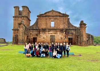 Curso de Pedagogia da URI realiza viagem de estudos às Reduções Jesuíticas 