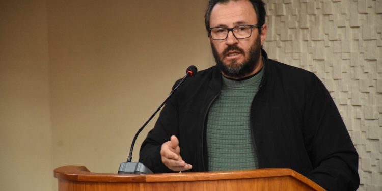 Vereador Araújo solicita revisão da Planta de Valores e das alíquotas do IPTU