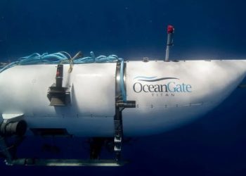 Submarino do Titanic: Tempo estimado de oxigênio se esgota; buscas continuam