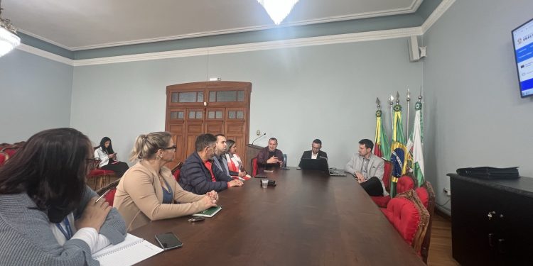 Iniciada formatação do “Caminhos do Trabalho”