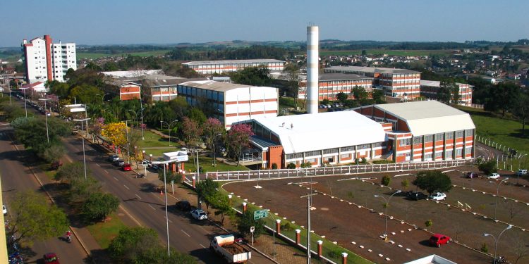 Ampliado prazo de rematrículas na URI