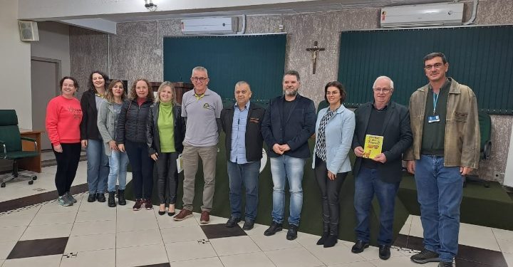 Medicina Veterinária da URI participa de Audiência Pública em Gaurama