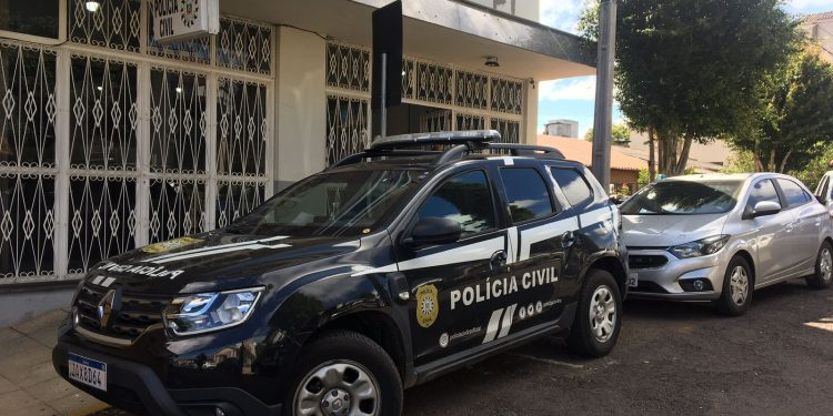 Polícia Civil prende traficantes que comandavam venda de drogas no bairro Presidente Vargas em Erechim