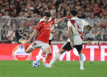 De virada, Inter perde por 2 a 1 para o River Plate pelas oitavas de final da Libertadores